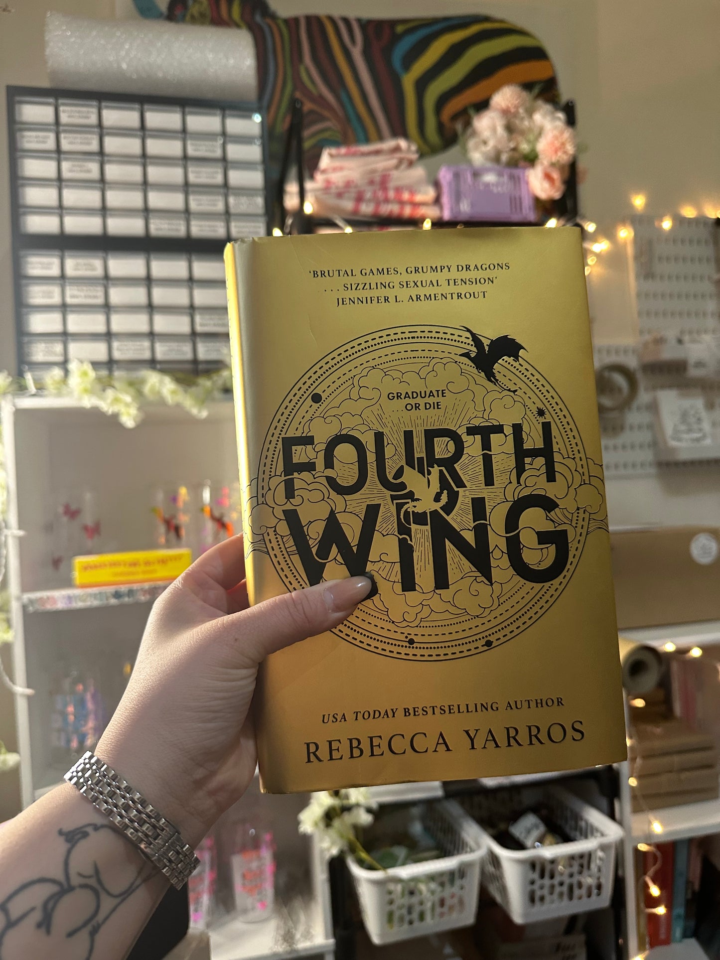 Fourth Wing - Rebecca Yarros – Books and Beyond