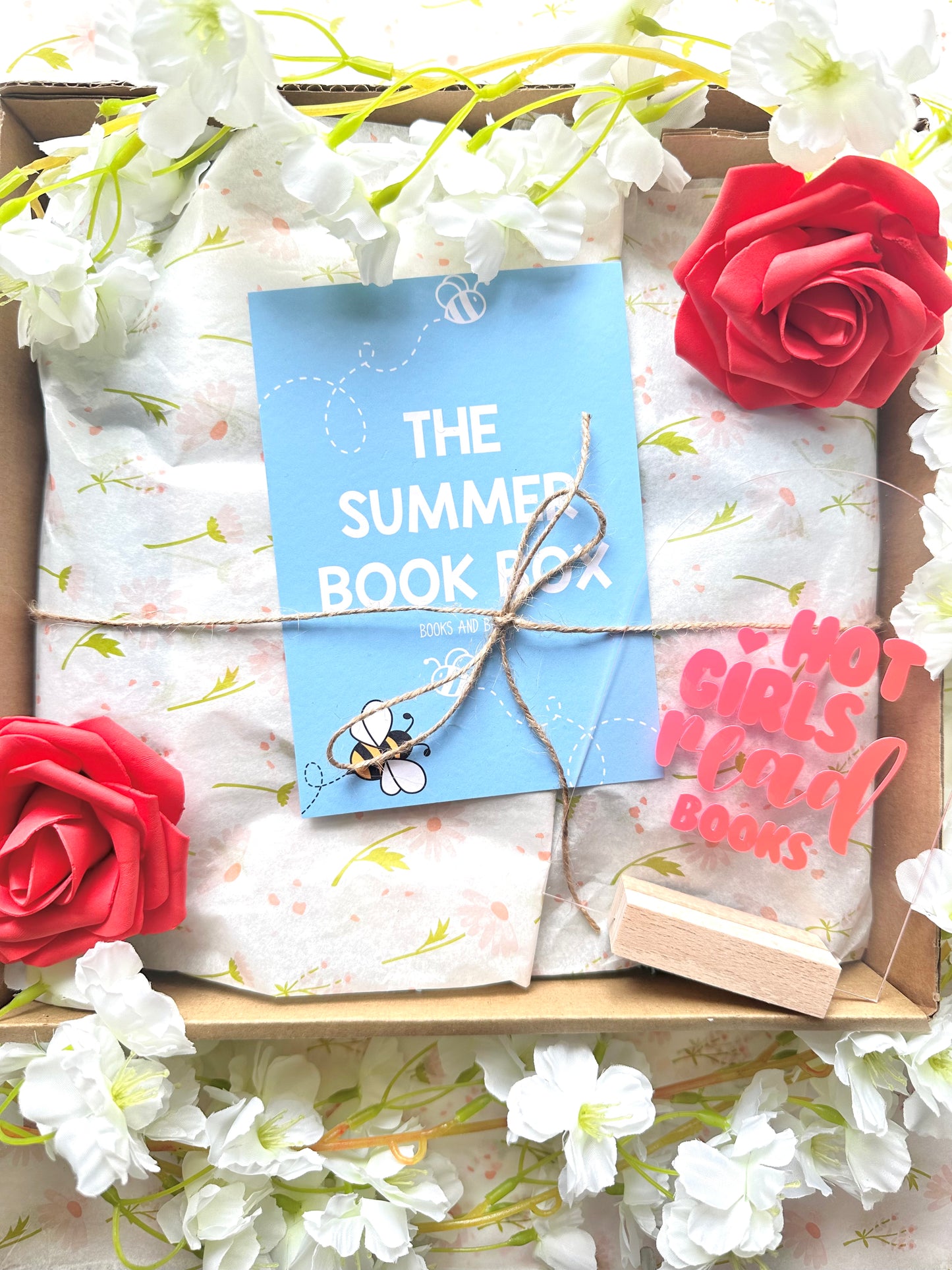 The Summer Book Box - Limited Edition ☀️